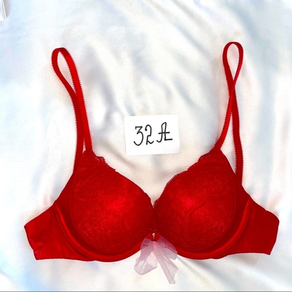 32A VS Miraculous Bombshell Bra